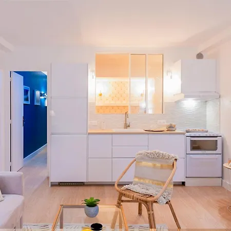 -navy- Magnifique T1 Bis Les Pieds Dans L Eau Apartamento *